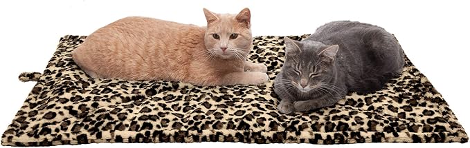 Furhaven ThermaNAP Self-Warming Cat Bed for Indoor Cats & Large/Medium Dogs, Washable & Reflects Body Heat - Quilted Faux Fur Reflective Bed Mat - Leopard, Large