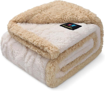 Waterproof Pet Blanket, Liquid Pee Proof Dog Blankets for Sofa Bed Couch, Reversible Sherpa Fleece Furniture Protector Cover for Small Medium Large Dogs Cats,Beige-Thicken Small（40" x 28"）