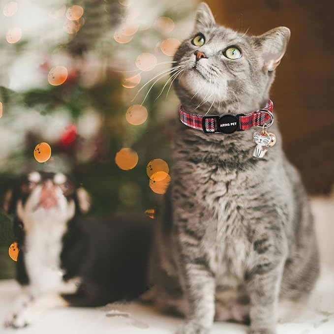 ARING PET 2 Pack Christmas Cat Collars-Cute Cat Collar Breakaway with Bell&Pendant, Cotton Christmas Plaid Kitten Collars with Safety Buckle for Girl and Boy Cats