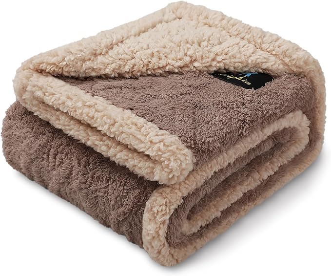 Waterproof Pet Blanket, Liquid Pee Proof Dog Blanket for Sofa Bed Couch, Reversible Sherpa Fleece Furniture Protector Cover for Small Medium Large Dogs Cats, Khaki King Size（90" x 82"）