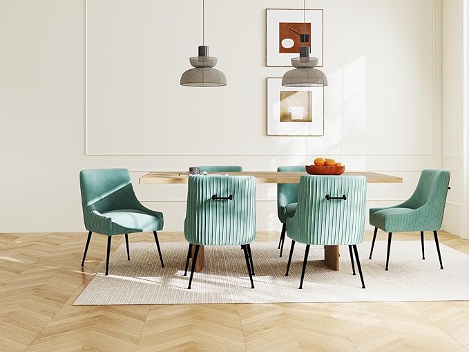 Velvet Dining Chairs Set of 2,Green Upholstered Living Room Chairs with Black Metal Legs, Modern Tufted Accent Chairs for Living Room, Study Room, Kitchen