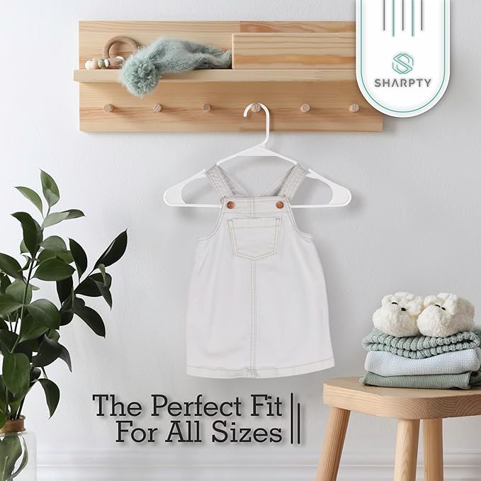 Sharpty Plastic Hangers, 50 Pack, Slim, Space Saving, Heavy Duty, White